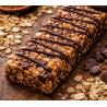Oat and cocoa energy bar
